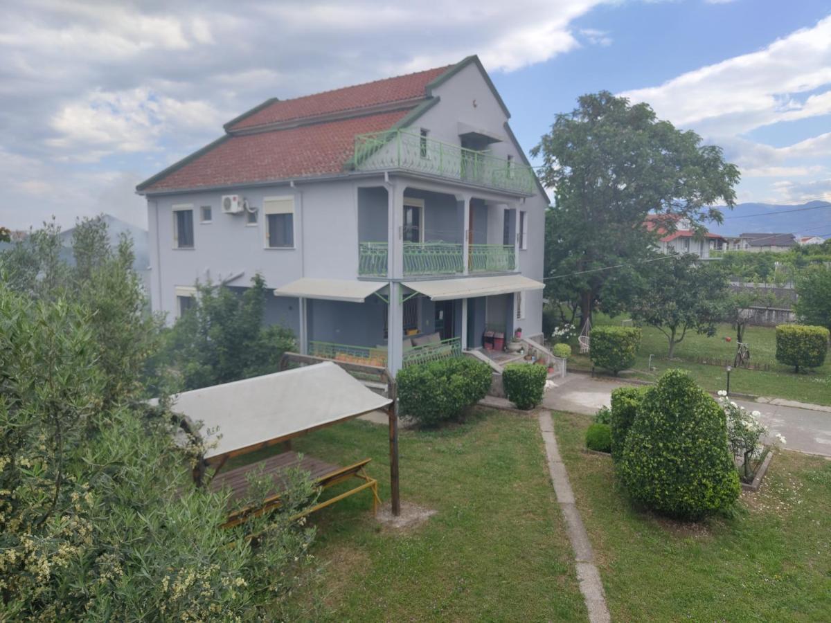 Green Garden Guesthouse Shkodër Dış mekan fotoğraf